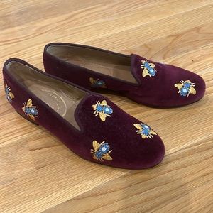 Gorgeous purple/burgundy velvet Stubbs